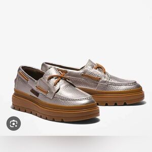 Women’s Timberland Ray City Boat Shoes in Silver